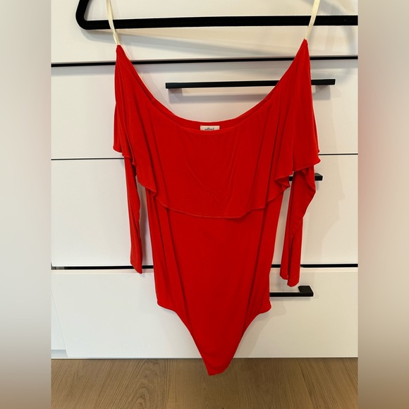 Aritzia Bodysuit - Picture 1 of 1